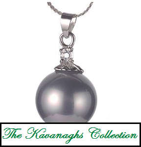 The Kavanaghs Collection - 14mm Tahitian Shell Pearl Pendant