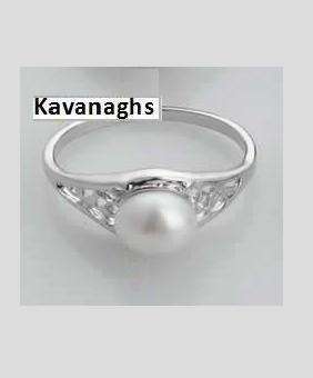 The Kavanaghs Collection - Cultured White Freshwater Pearl Ring