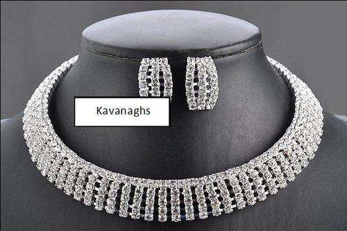 Kavanaghs - Sparkling Simulated Diamond Necklace and Earring Set