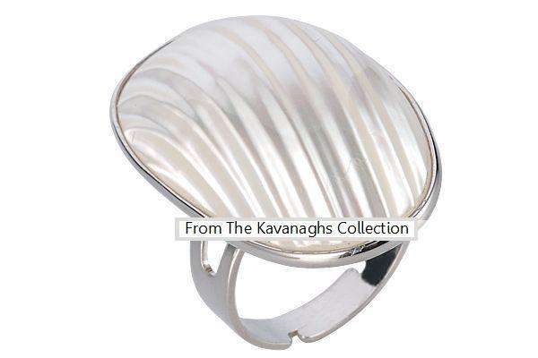The Kavanaghs Collection - Mother of Pearl Shell Ring