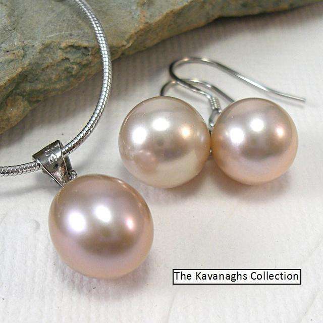 Kavanaghs - Pink Cultured Freshwater Pearl Pendant and Earring Set