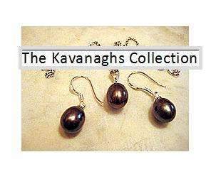 Kavanaghs - Black Cultured Freshwater Pearl Pendant and Earring Set