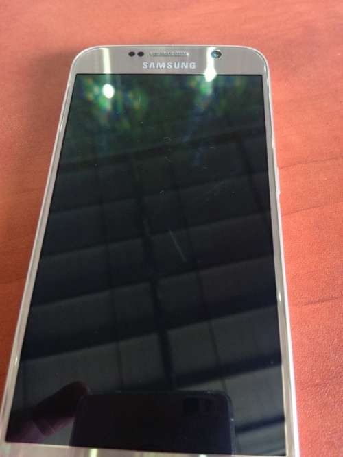 (Late Entry)  Samsung Galaxy S6 Gold 32gig **FREE SHIPPING**