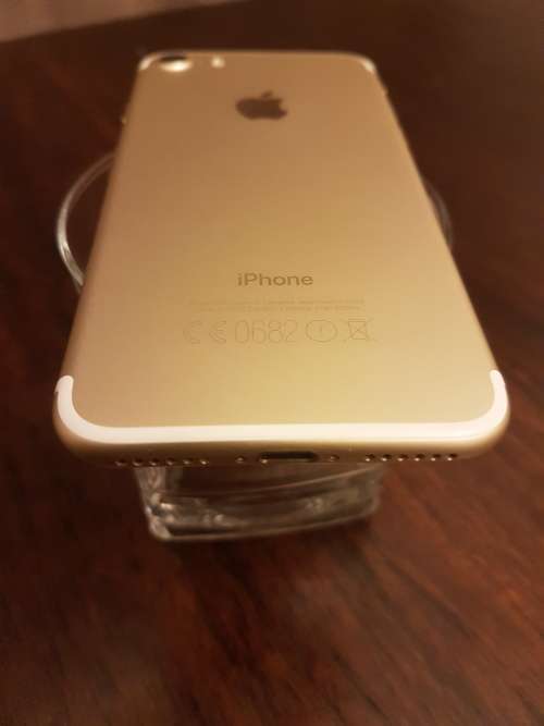 Apple Iphone 7 "Mint Condition"