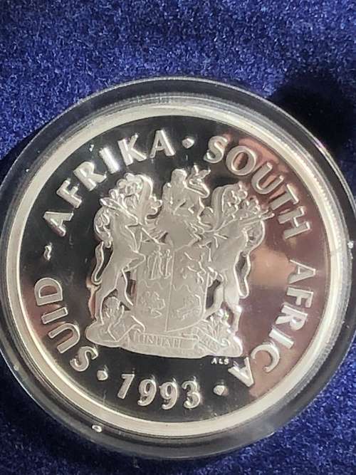 1993 R2 Peace Silver Proof Coin in Capsule in Mint Box