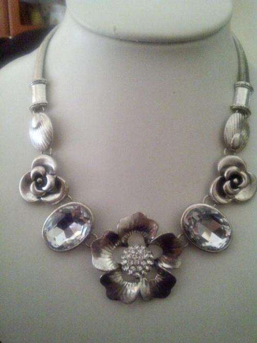 Antique inspired Pewter Nickel-free Necklace! "classy " LAST ONE".