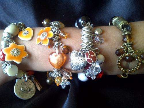 BULK LOT OF BRACELETS - must see pics- LOTS OF "Spunk & Sparkle"
