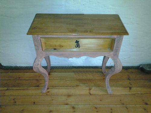 SALE......A Breathtaking"Shabby Chic" table with 1 drawer&a  lovely handle. A very usable piece.