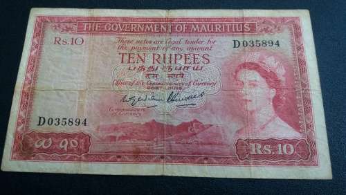 MAURITIUS 10 RUPEES 1954 P28  BANKNOTE - QUEEN ELIZABETH II - FOR STAMPJUMPING JOHN ONLY!