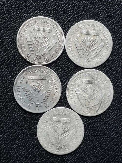 SAU TICKEYS 3D - FROM 1930's  .80 SILVER - 5 COINS - TOTAL WEIGHT 7.07grams