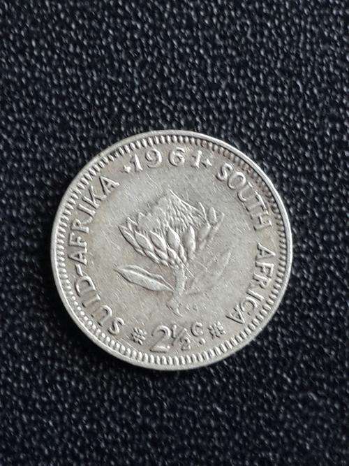 1961 SILVER 2.5 CENTS - DECENT CONDITION  - STARTING AT A CRAZY R1