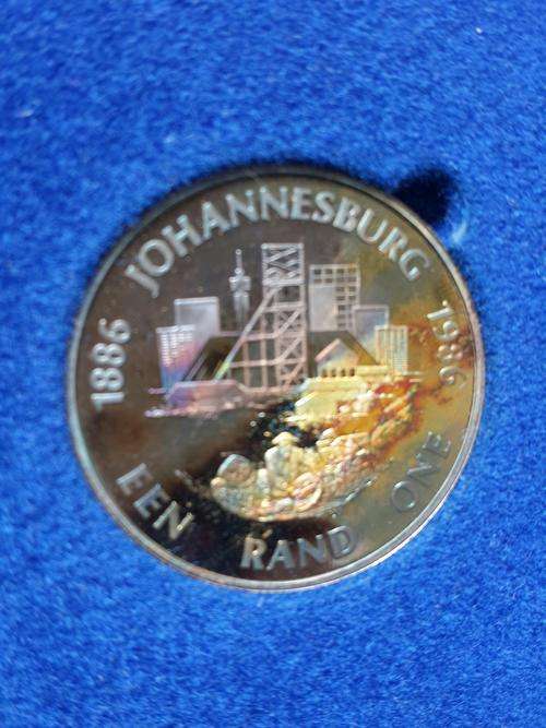 1986 RSA PROOF SILVER R1 JOHANNESBURG ANNIVERSARY IN SA MINT BOX - BEAUTIFUL TONING