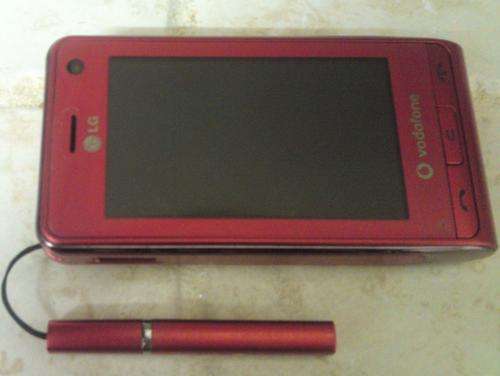 STUNNING RED LG KU990 VIEWTY (5.0MP CAMERA)