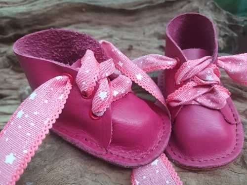 Leather new born baby shoes