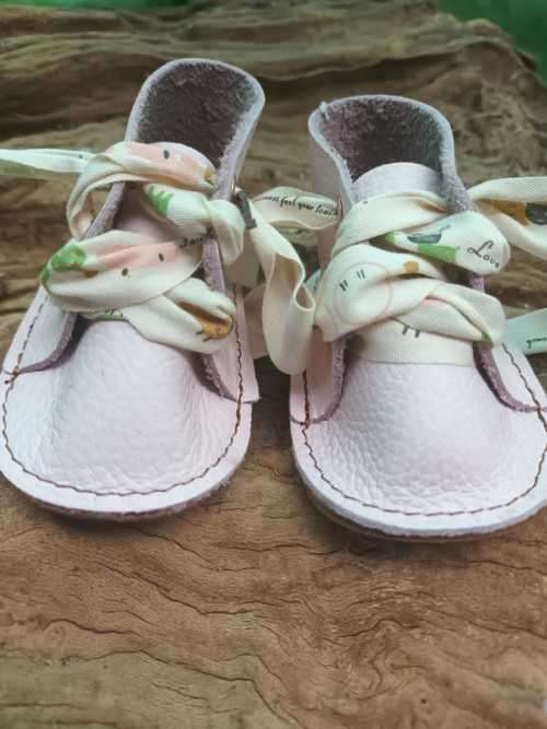 Leather new born baby shoes