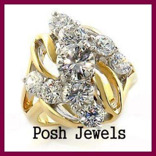 ***ELEGANT CLUSTER SETTING SIMULATED DIAMOND BAND RING SIZE 7***