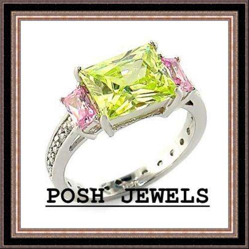 ***FREE SAPO SHIPPING***Multi Coloured CZ Wedding Ring***SIZE 7