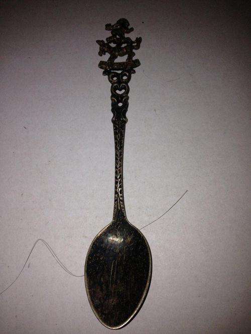 Vintage Treasure Teaspoon Hunt - 600 Spoons