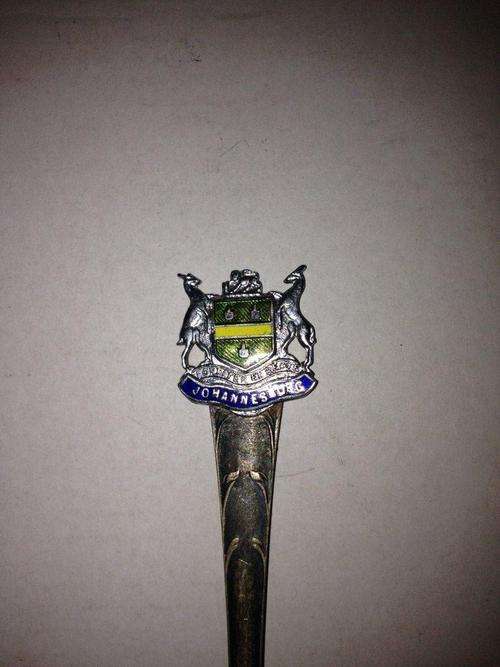 Vintage Treasure Teaspoon Hunt - 600 Spoons