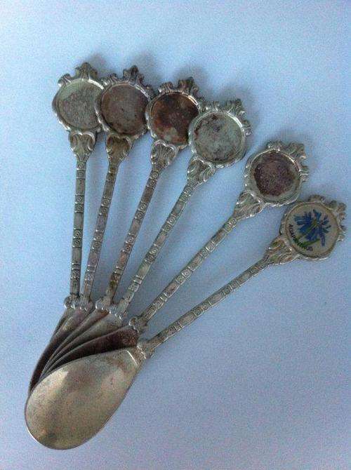 Vintage Treasure Teaspoon Hunt - 600 Spoons