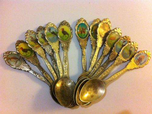 Vintage Treasure Teaspoon Hunt - 600 Spoons
