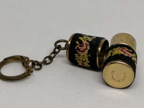 VINTAGE LIGHTER Collectible