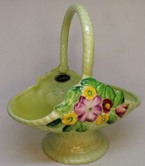 CARLTON WARE VINTAGE GREEN FLORAL CERAMIC BASKET