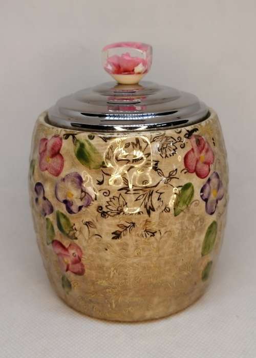 UNCOMMON VINTAGE WADE LIDDED HAND PAINTED CHINTZ CERAMIC & LUCITE CANNISTER