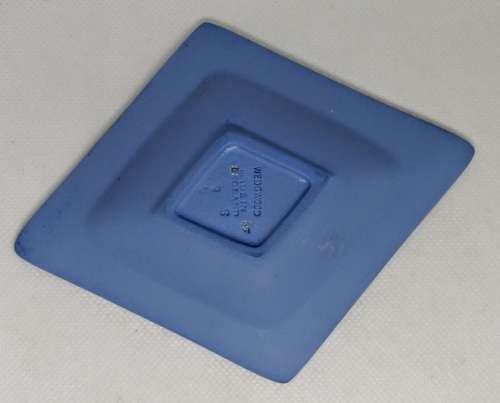 VINTAGE WEDGWOOD JASPERWARE TRINKET PIN DISH