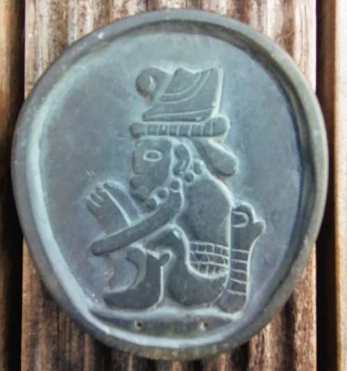 MAYAN RELIEF DESIGN STONE PLAQUE PAPERWEIGHT