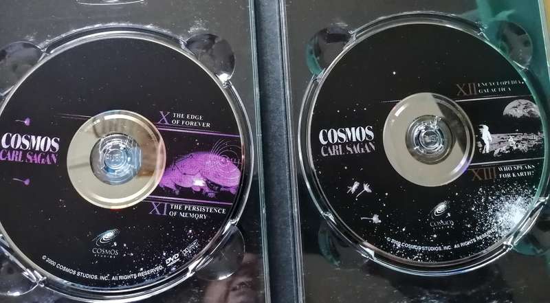 COSMOS: A Space-Time Odyssey National Geographic COMPLETE 4 DISC SET 2014 De Grasse Tyson