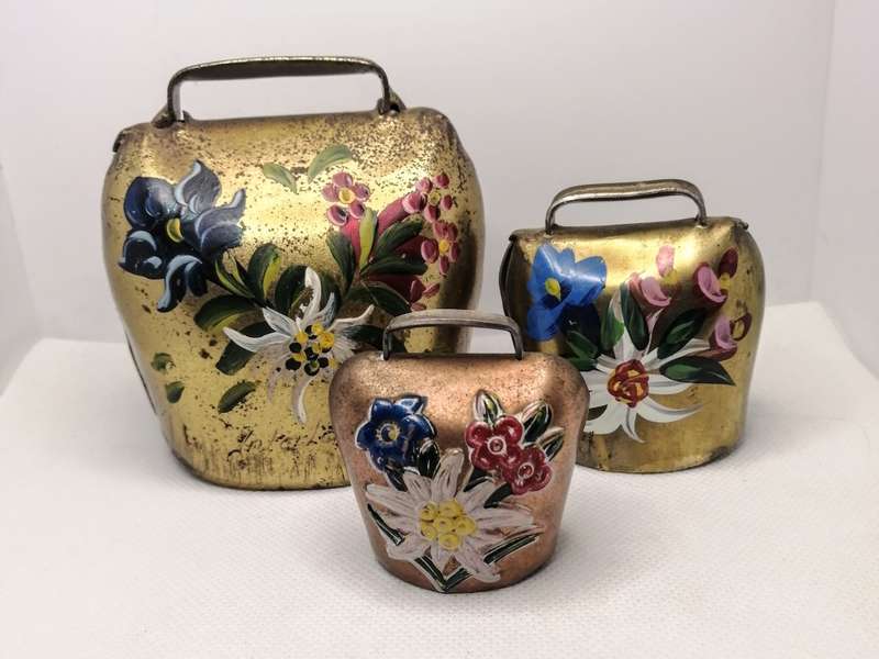 Vintage Swiss Hand-painted Souvenir Brass Cowbells Interlaken