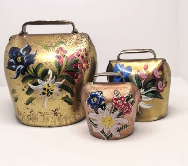 Vintage Swiss Hand-painted Souvenir Brass Cowbells Interlaken