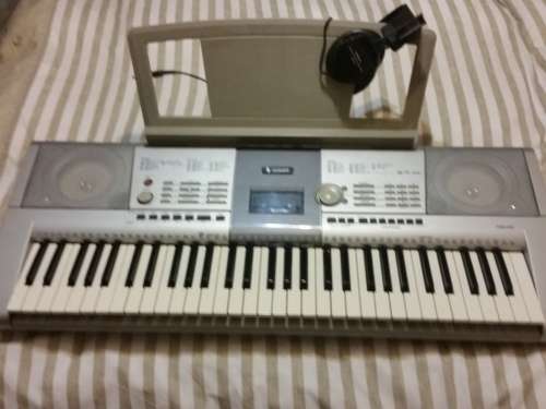 Yamaha Keyboard