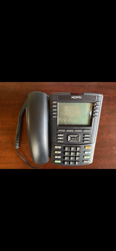 NORTEL IP PHONE 1230 NTYS 20(EXCELLENT CONDITION)