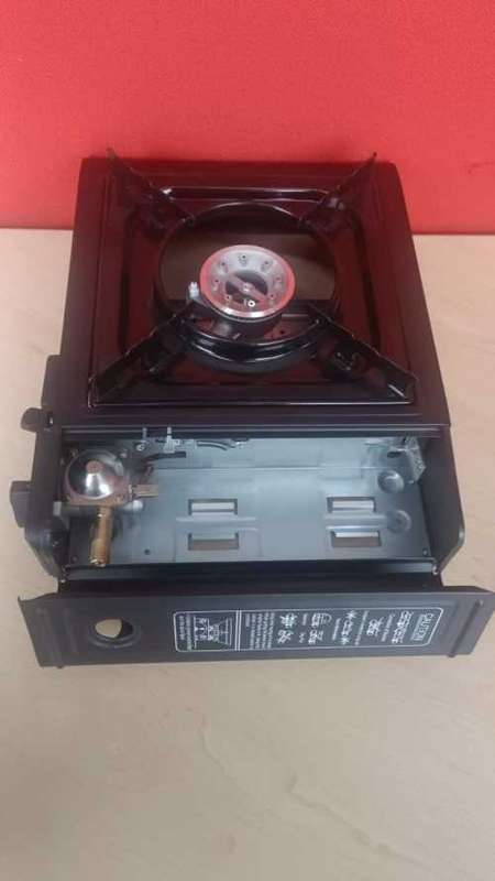 Camping gas stove