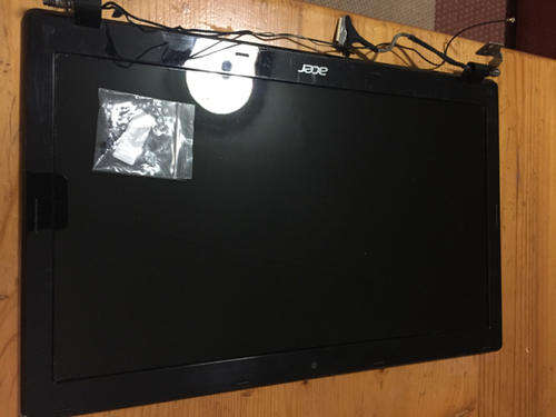 Acer 5733 15.6 inch, 16:9, 1366x768 pixels LCD Display