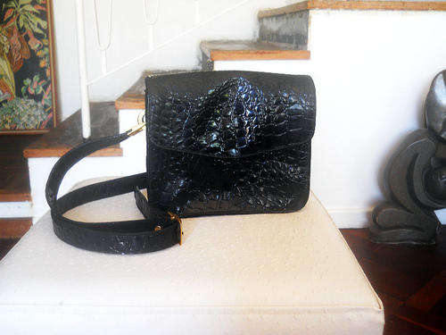 Gorgeous original 1980  Laquer Leather Ladies shoulder hand bag with long strap