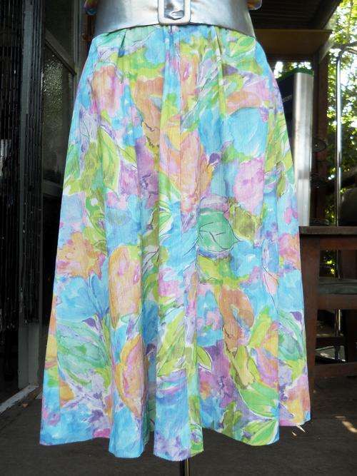 vintage dess floral 