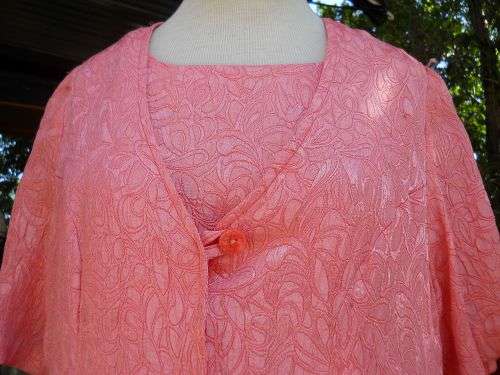 1980s Vintage Three Piece Suit Marlene Dietrich Style in Pink Satin Size 12