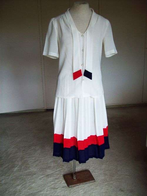Original Vintage 1970s Navy Tea Dress Skirt And Blouse Size 10