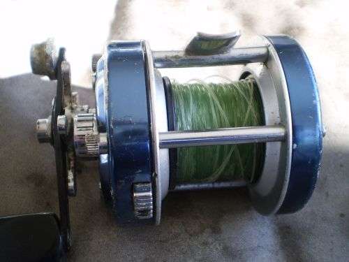 Vintage No. 49 Super Mariner Deep Sea Reel good condition