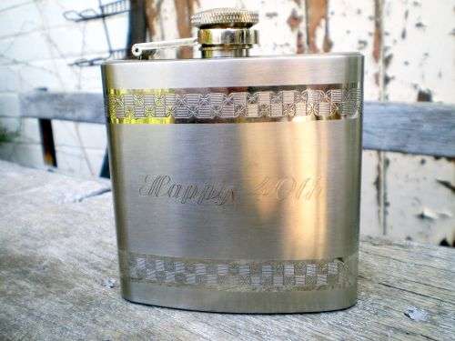 Beautiful Stainless Steel Engraved 'Happy 40th" Hip Flask 5 oz ideal birthday gift