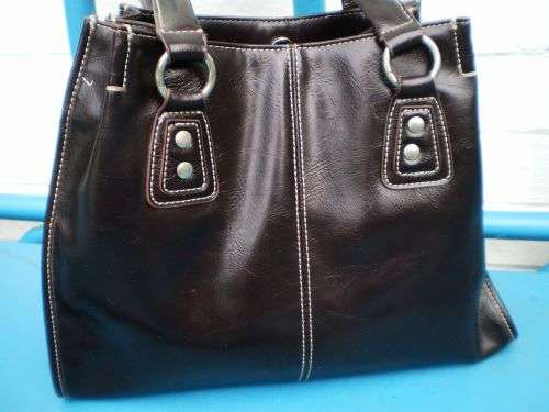 Nine West Faux Brown Leather Handbag 25cm height x 30 cm width excellent condition