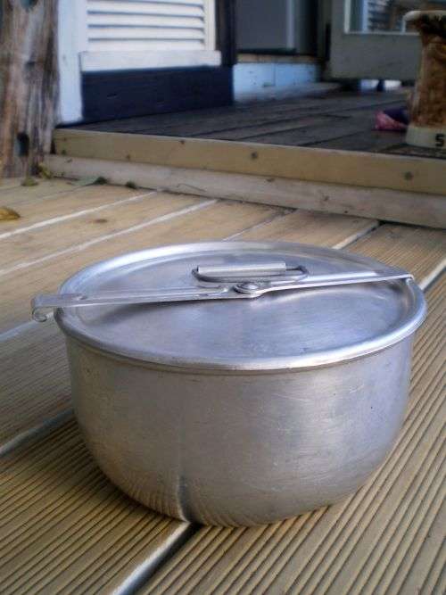 Aluminium Vintage Cooking Pot