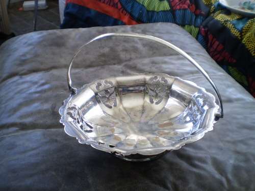 Vintage Silver Plated Abbes Plate Basket With Handle