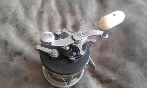 Vintage Penn Surfmaster Fishing Reel No.100