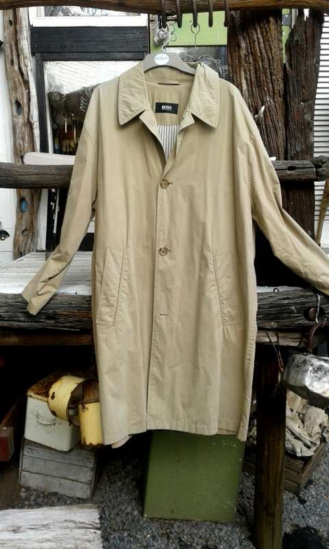 Stunning Vintage Hugo Boss Mens Trench Coat size M to L