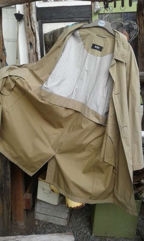 Stunning Vintage Hugo Boss Mens Trench Coat size M to L
