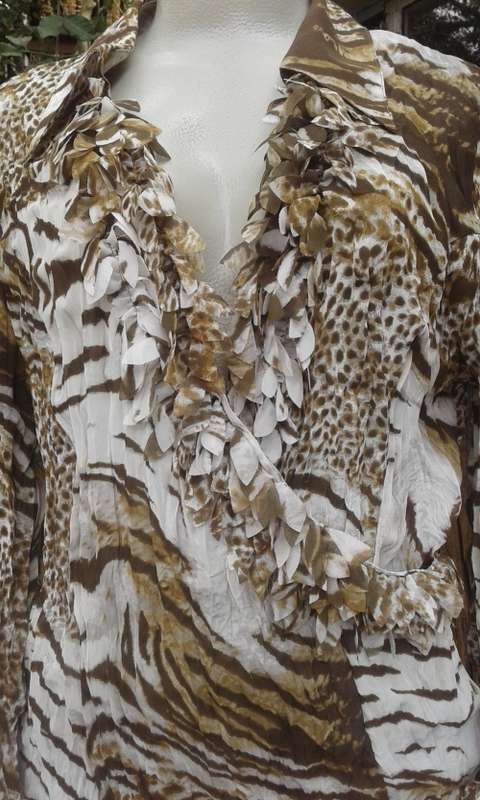 Animal Print Chiffon Blouse By Violet And Claire With Fringe Collar Size 12